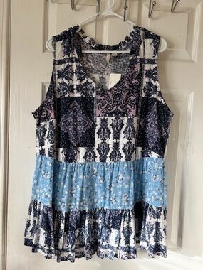 C EST. 1946 Patchwork  Print Sleeveless Peasant Top Navy / White plus Sz 22/24W.